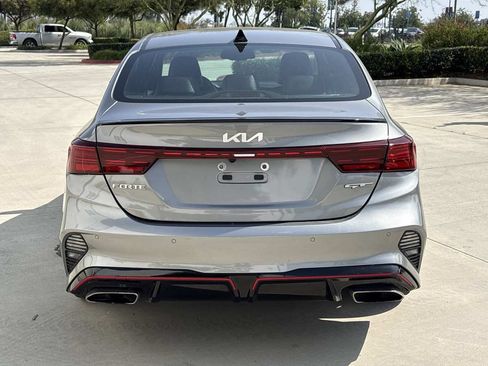 Used 2022 Kia Forte GT FWD image 4