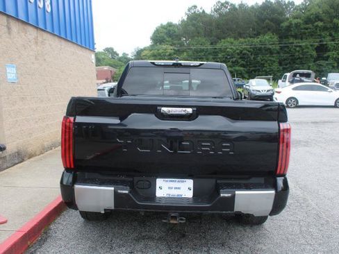 Used 2022 Toyota Tundra Limited RWD image 5