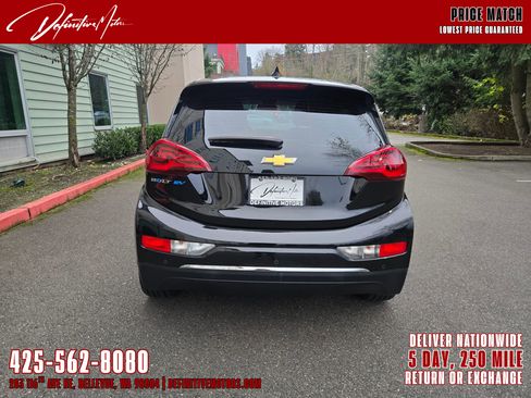 Used 2017 Chevrolet Bolt LT image 4