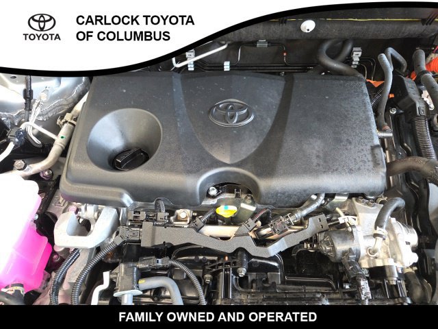 Used 2025 Toyota RAV4 XLE AWD/4WD image 22