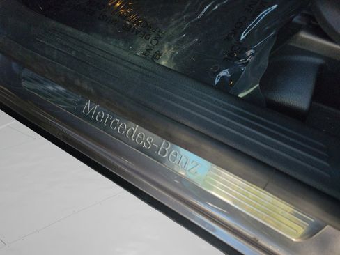 Certified 2022 Mercedes-Benz GLB 250 image 22