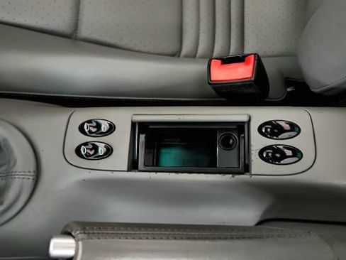 Used 2001 Porsche 911 Carrera RWD image 61