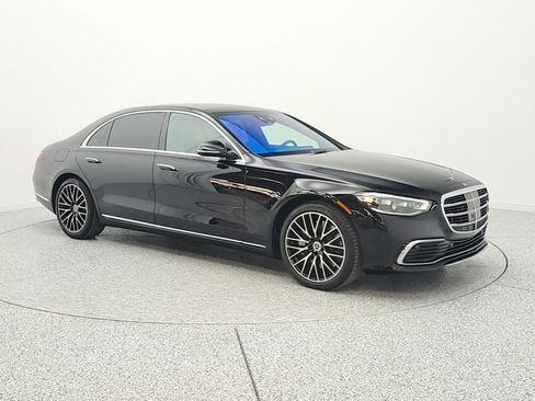 Certified 2024 Mercedes-Benz S 580 4MATIC Sedan image 3