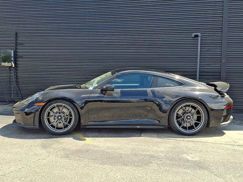 New 2026 Porsche 911 GT3 image 2