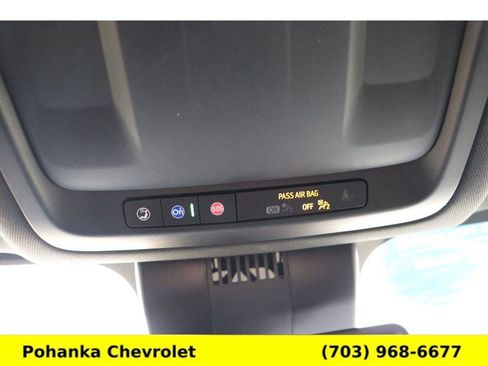 Certified 2025 Chevrolet Suburban Z71 AWD/4WD image 19