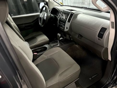 Used 2013 Nissan Xterra S RWD image 22