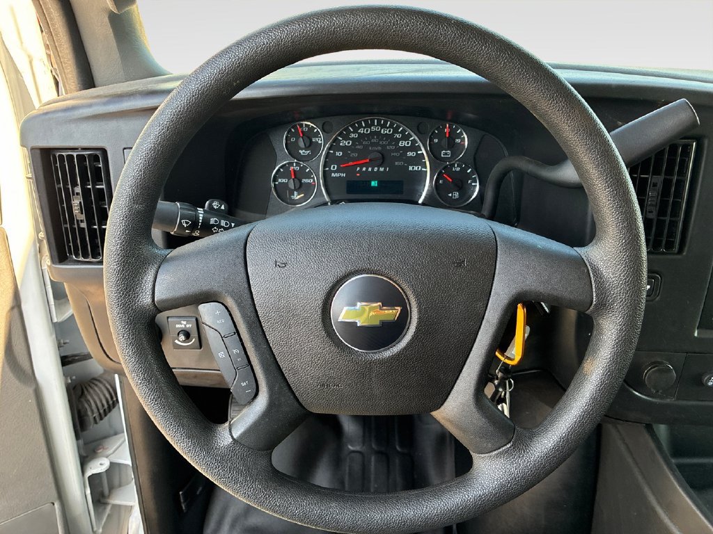 Used 2025 Chevrolet Express 3500 Extended w/ Driver Convenience Package RWD image 12