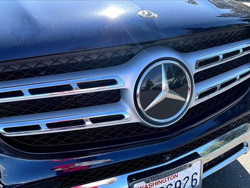 Used 2018 Mercedes-Benz GLS 450 4MATIC image 33