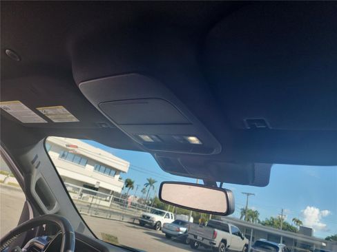 Certified 2021 Ford F150 XLT w/ Equipment Group 302A High image 32