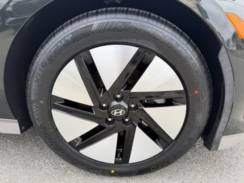 Used 2023 Hyundai Ioniq 6 SE AWD/4WD image 49
