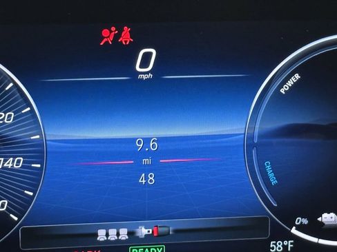 New 2026 Mercedes-Benz GLE 450e 4MATIC image 29