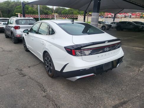 Used 2025 Hyundai Sonata SEL FWD image 3