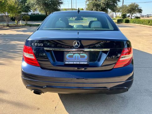 Used 2013 Mercedes-Benz C 250 Sedan image 6