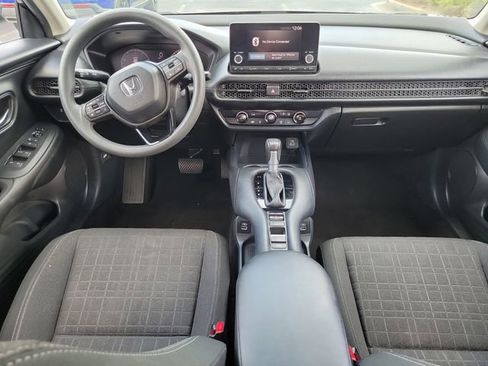 Used 2023 Honda HR-V LX image 15