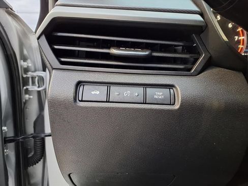 Used 2023 Nissan Altima 2.5 SR FWD image 14