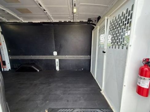 Used 2018 Ford Transit 150 148 Medium Roof RWD image 16