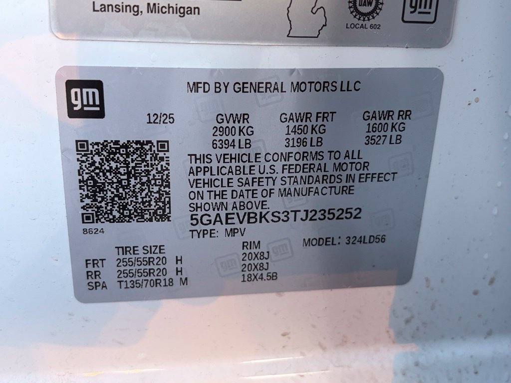 Used 2026 Buick Enclave Sport Touring AWD/4WD image 19