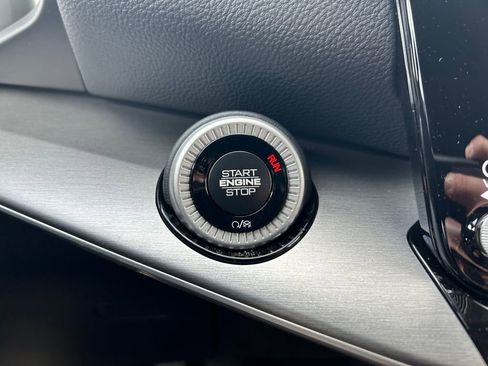 New 2026 Jeep Grand Wagoneer Limited image 16