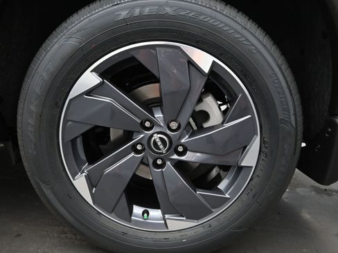 New 2026 Nissan Rogue SV image 10