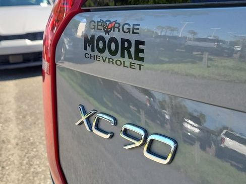 Used 2024 Volvo XC90 B5 Plus AWD/4WD image 7