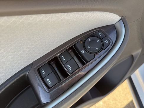 Used 2024 Chevrolet Malibu LT image 10