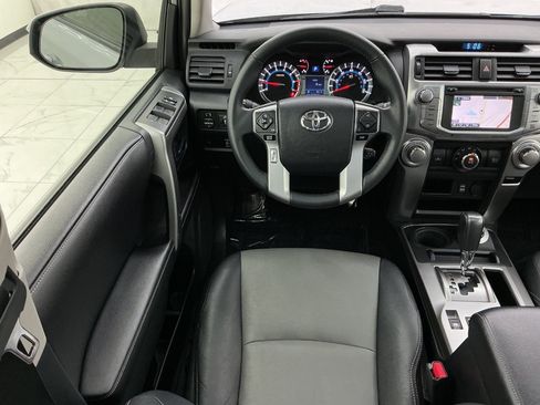 Used 2016 Toyota 4Runner SR5 Premium AWD/4WD image 30