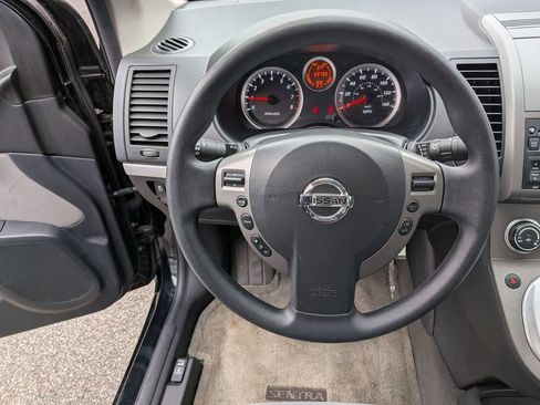 Used 2012 Nissan Sentra 2.0 S image 15