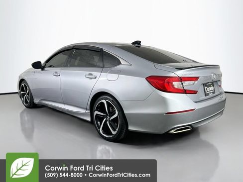 Used 2021 Honda Accord Sport image 11