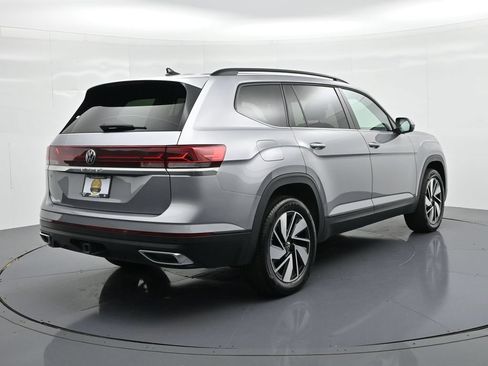 Used 2026 Volkswagen Atlas SE FWD image 6