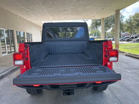 Used 2022 Jeep Gladiator Mojave w/ Trailer Tow Package image 33