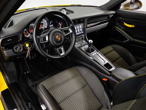 Used 2018 Porsche 911 Carrera T RWD image 10