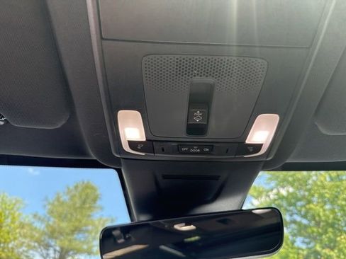 Used 2025 Honda CR-V Sport-L image 19