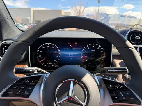 New 2026 Mercedes-Benz GLC 300 4MATIC image 10