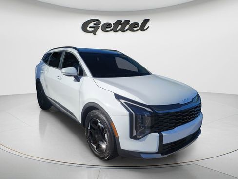 Used 2026 Kia Sportage EX w/ EX Panorama Roof Package image 3