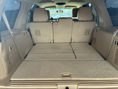 Used 2015 Ford Expedition XLT w/ Equipment Group 201A RWD image 26