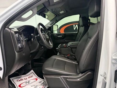 Used 2025 GMC Sierra 2500 Pro AWD/4WD image 10