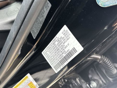 Used 2026 Honda Pilot Elite image 32