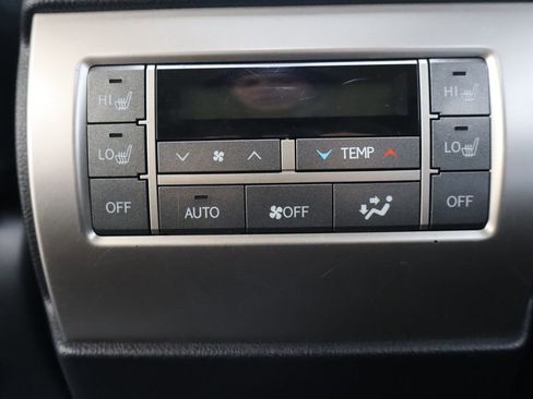 Used 2015 Lexus GX 460 Luxury w/ Preferred Accessory Package image 26