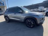 Used 2022 Chevrolet TrailBlazer LT image 2