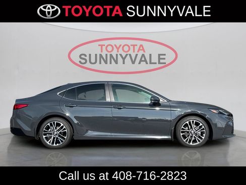 Used 2026 Toyota Camry XLE w/ Premium Plus Package FWD image 9