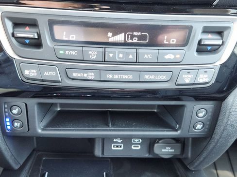 New 2026 Honda Ridgeline Black Edition image 18