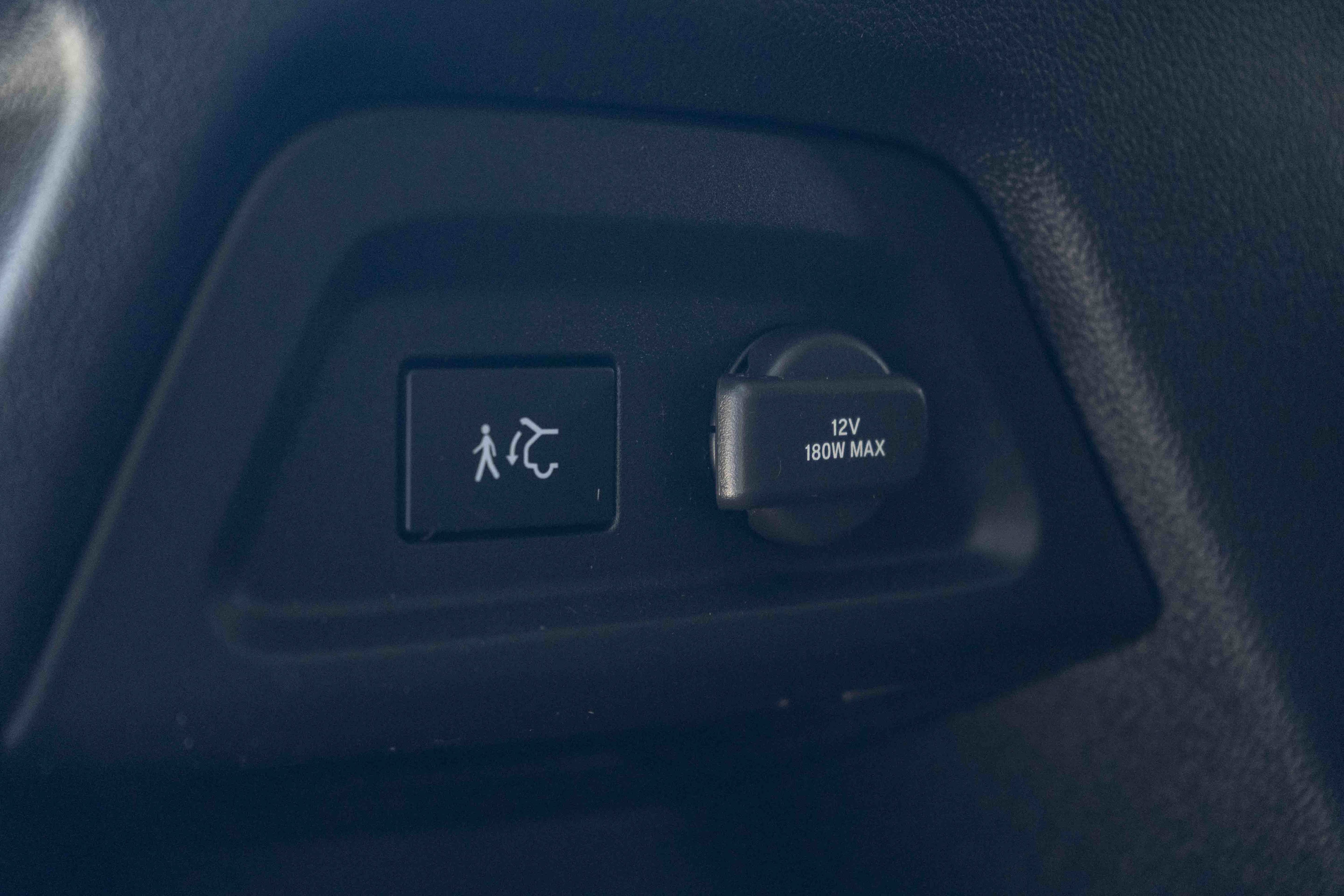 Used 2025 Honda Pilot Elite image 45