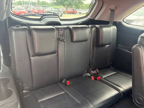 Used 2017 Toyota Highlander Limited AWD/4WD image 37