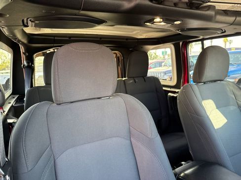 Certified 2022 Jeep Wrangler Unlimited Sport image 15