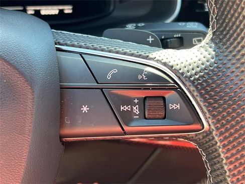 Used 2022 Audi SQ7 Premium Plus w/ SQ7 Executive Package image 26