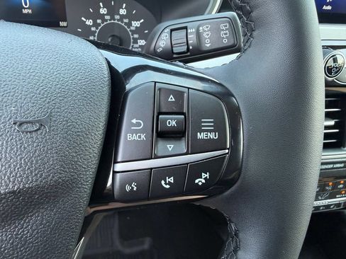 Used 2022 Ford Escape SE w/ Convenience Package AWD/4WD image 18