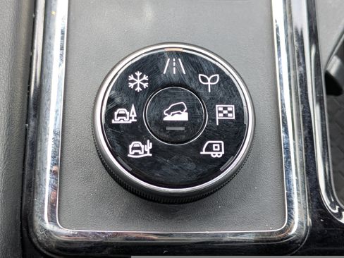 Used 2024 Nissan Pathfinder Rock Creek AWD/4WD image 30