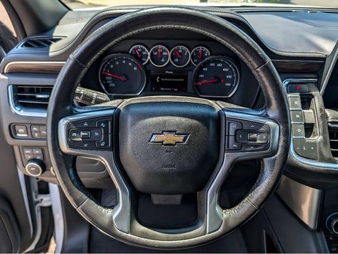 Used 2021 Chevrolet Tahoe LT w/ LT Signature Plus Package AWD/4WD image 22