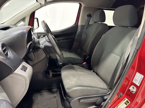 Used 2015 Chevrolet City Express LT w/ Technology Package image 20