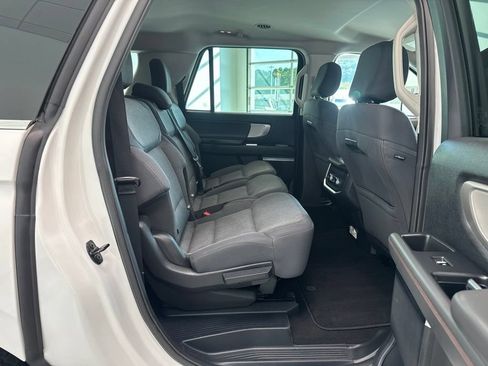 Used 2025 Ford Expedition Max Active AWD/4WD image 22